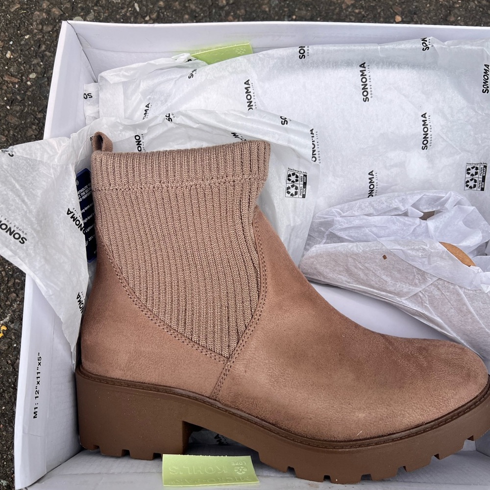 Ankle booties, never worn!